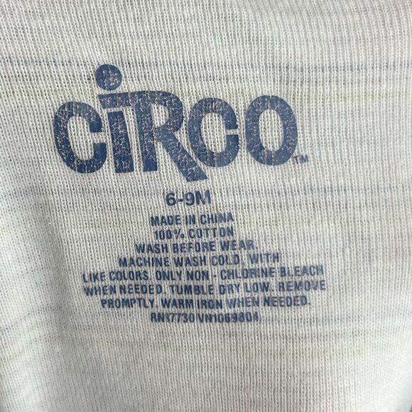 5 for $25🔥6-9 Months Circo Grey Striped Footie Pajama Jumpsuit - Picture 3 of 4